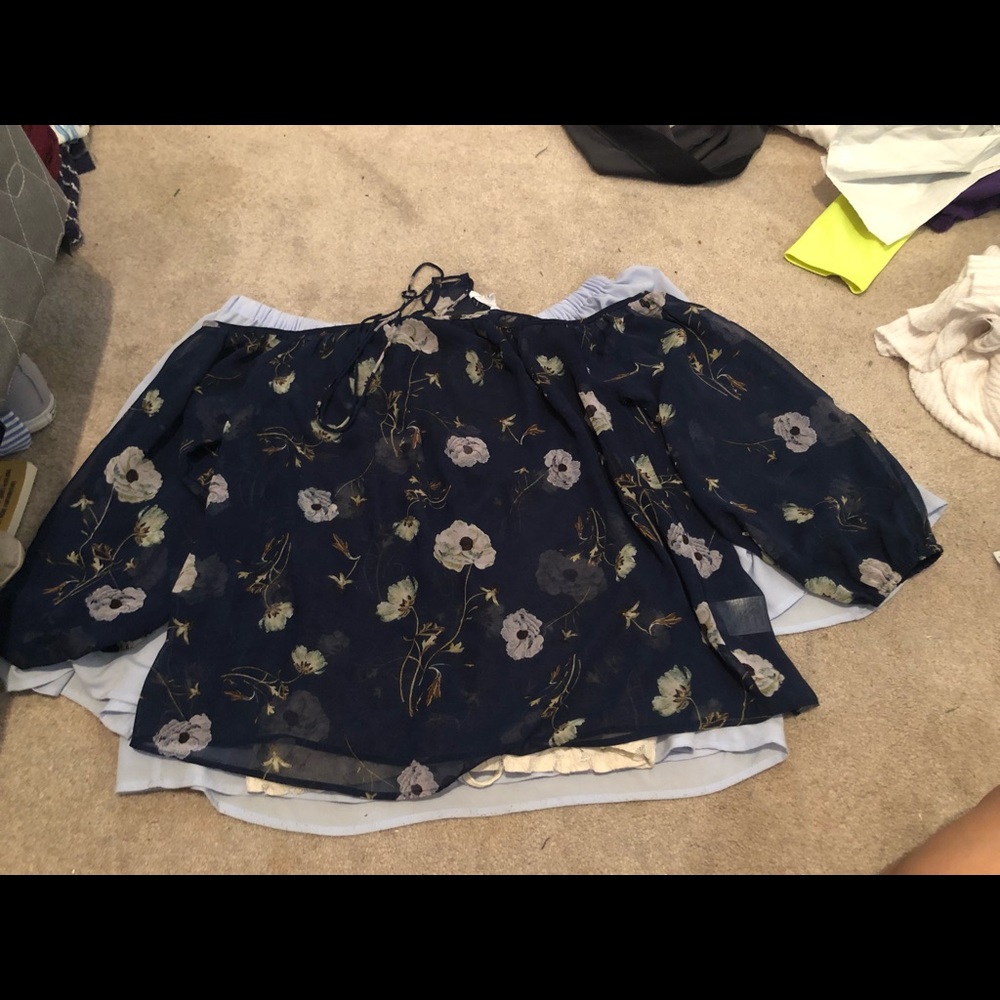 blouses - Picture 6 of 8